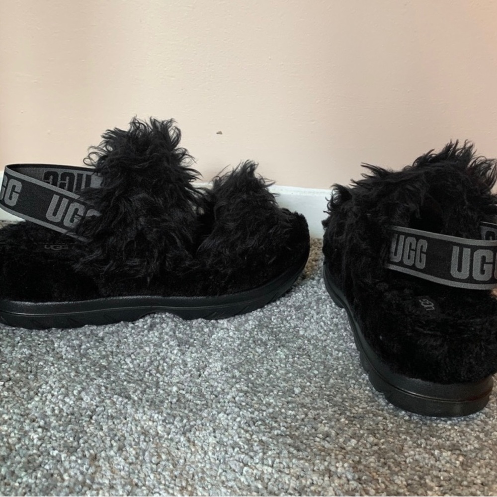 UGG FLUFF SUGAR Sandals - Picture 3 of 3